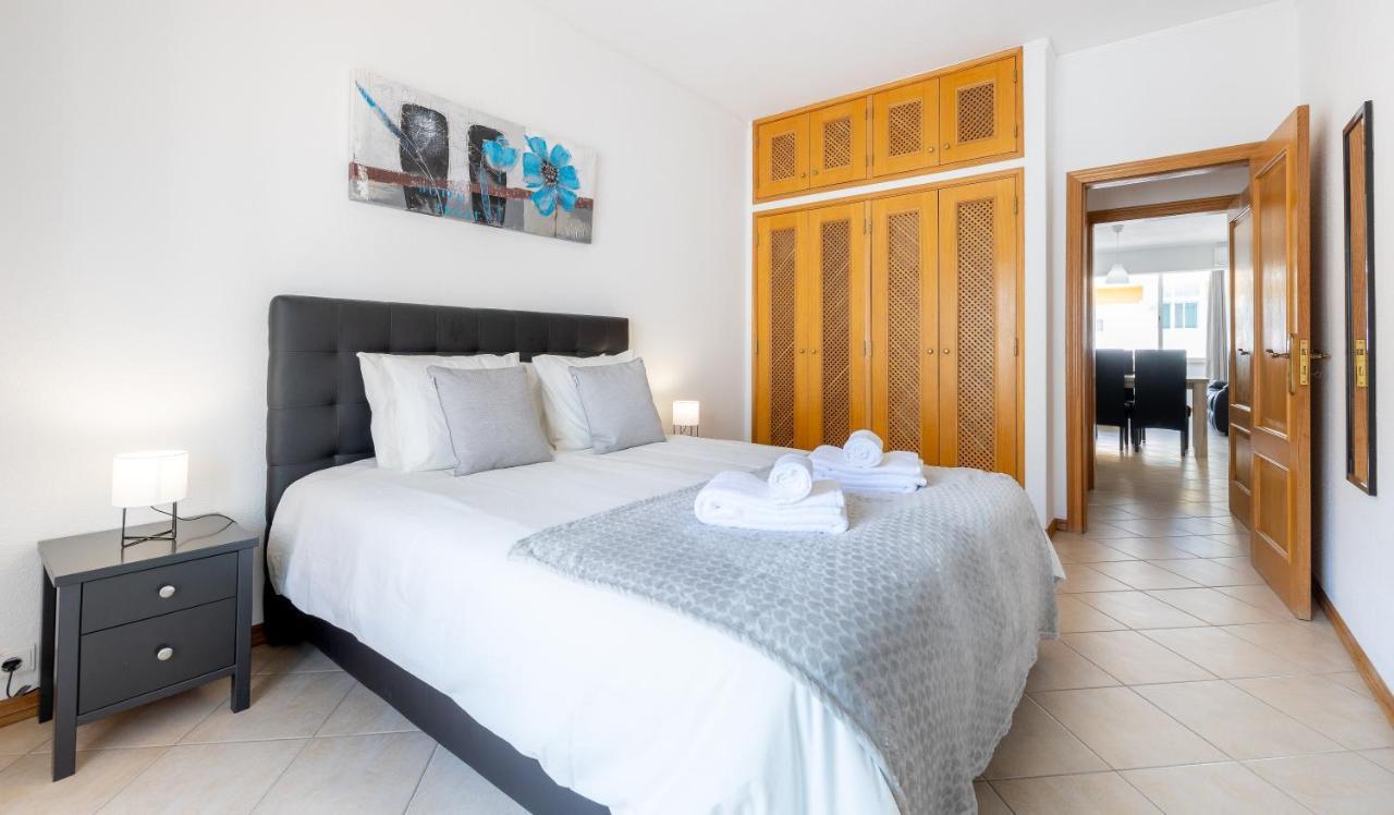 Sea-Front 1' Min! - Apartment With Ac & Wifi Quarteira Exterior foto